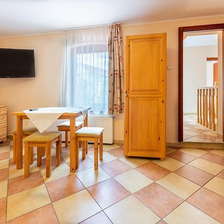 Varazsko Apartman Gyula Exterior foto